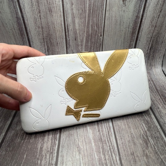 PLAYBOY Vintage Y2K Clutch/ Long Wallet Playboy Bunny White Gold VTG RARE - Picture 2 of 15